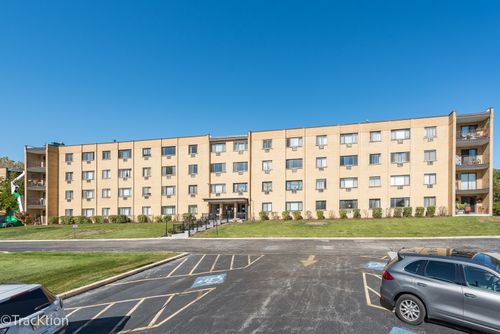 apt-201-6660 S Brainard Ave, Countryside, IL, 60525-4615 | Card Image