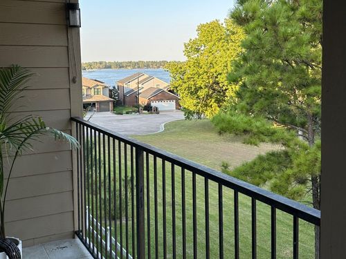 unit-55w-17570 Highway 105 W, Montgomery, TX, 77356-5250 | Card Image