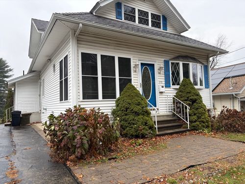 270 Coburn Ave, Worcester, MA, 01604-1240 | Card Image