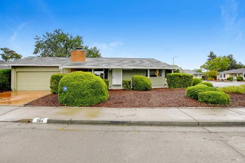 284 Valley Oaks Dr, Santa Rosa, CA, 95409-6248 | Card Image