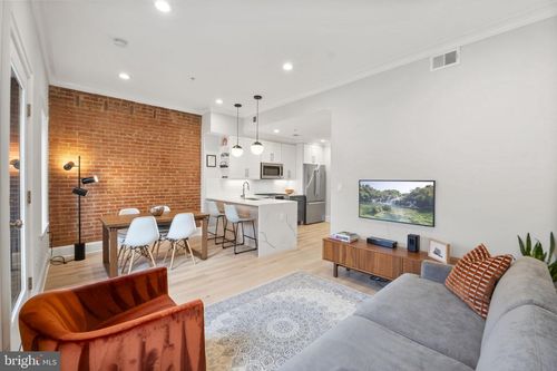 ph4-2150 Florida Ave Nw, WASHINGTON, DC, 20008-1941 | Card Image