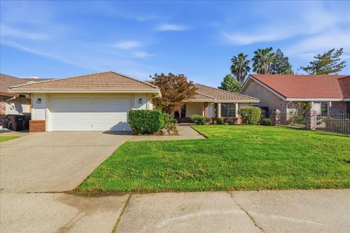 5307 Nyoda Way, Carmichael, CA, 95608-3082 | Card Image