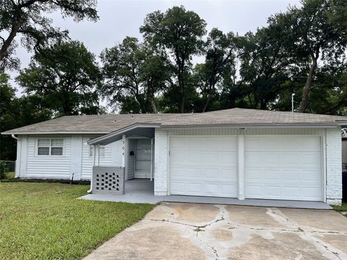 504 Seaside Dr, Dallas, TX, 75232-4816 | Card Image