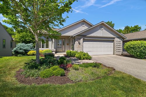 1925 Hidden Oak Ct Se, Grand Rapids, MI, 49546-8237 | Card Image