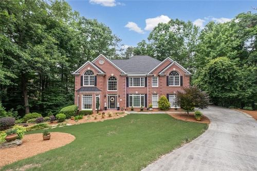 480 Fawn Glen Dr, Roswell, GA, 30075-6353 | Card Image