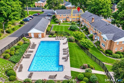 c-114 Heritage Hill Rd, New Canaan, CT, 06840-4625 | Card Image