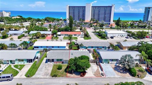 76 N El Mar Dr, Jensen Beach, FL, 34957-2523 | Card Image