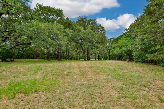 7300 W Line Rd, House other with 3 bedrooms, 2 bathrooms and null parking in Collinsville TX | Image 35
