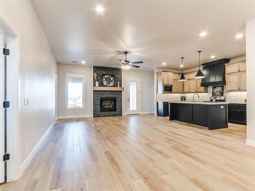 2111 Oakville Pl, Norman, OK, 73071-4511 | Card Image