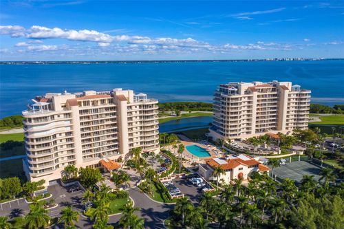 232-3040 Grand Bay Boulevard, LONGBOAT KEY, FL, 34228 | Card Image
