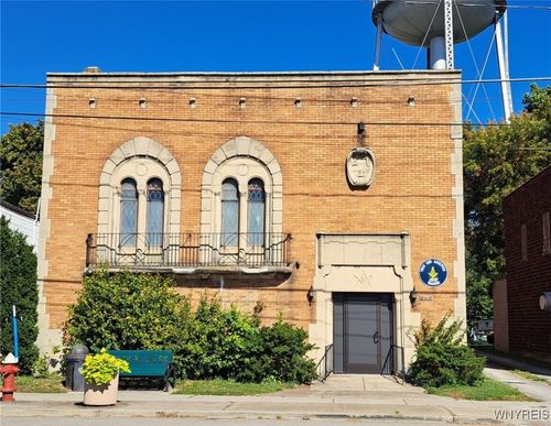 2553 Youngstown Lockport Rd, Ransomville, NY, 14131-9668 | Card Image