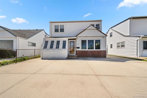 440 E Park Avenue, Long Beach, NY, 11561 | Card Image