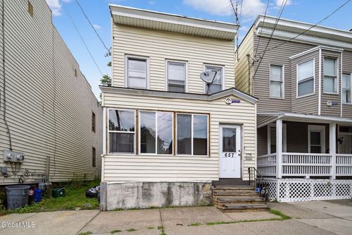 657 State St, Albany, NY, 12203-1216 | Card Image
