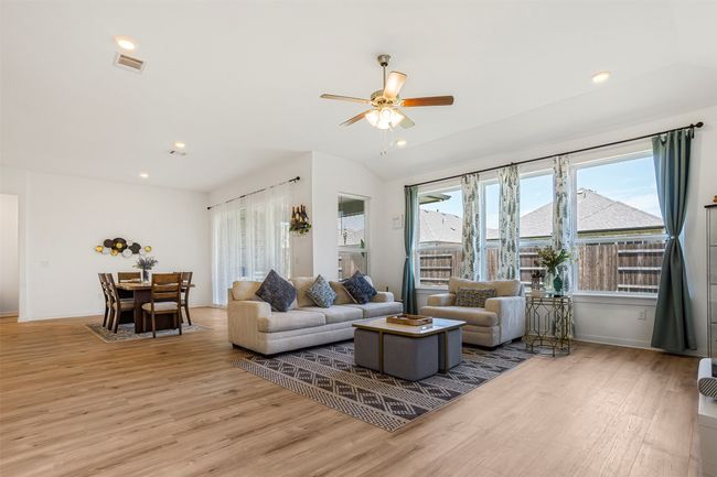 OPEN FLOOR PLAN, SHOWCASING THE DINING & FAMILY ROOM !!! | Image 9