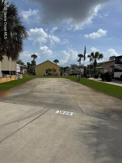 198-1925 Payne Stewart Dr, Titusville, FL, 32796-3954 | Card Image