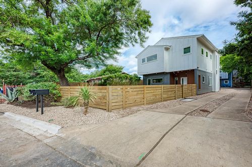 a-3008 E 14th 1/2 St, Austin, TX, 78702-1602 | Card Image