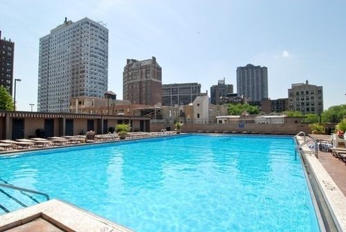 1211-655 Irving Park Rd, Chicago, IL, 60613-3175 | Card Image