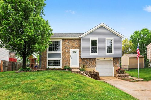 5406 Stone Hill Dr, Taylor Mill, KY, 41015-4131 | Card Image