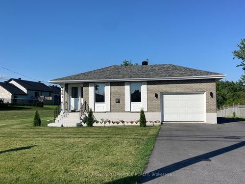 2261 Pitt St, Cornwall, ON, K6K1A4 | Card Image