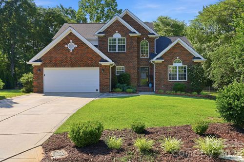 15704 Framingham Ln, Huntersville, NC, 28078-5863 | Card Image