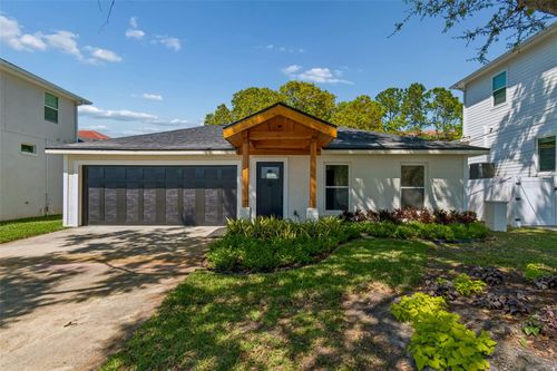5207 W Cleveland St, TAMPA, FL, 33609-3519 | Card Image