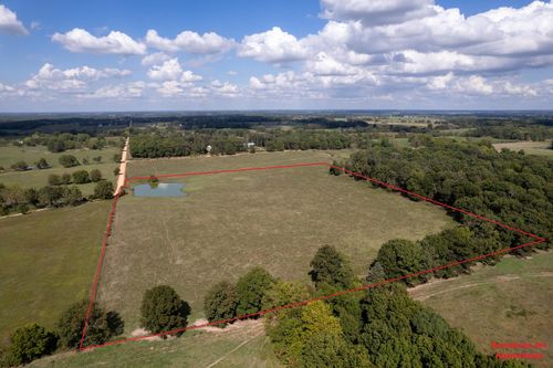 02 S Urchin Rd, Rocky Comfort, MO, 64861 | Card Image