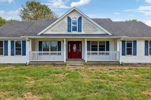 3359 Kinneys Rd, Cedar Hill, TN, 37032-4944 | Card Image