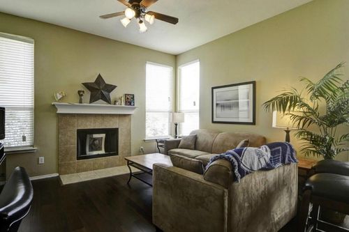 1705 Murphy Ct, Aubrey, TX, 76227-5728 | Card Image