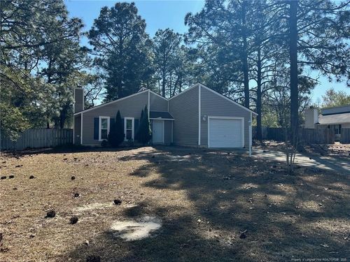 6915 Skyhawk Dr, Fayetteville, NC, 28314-5382 | Card Image