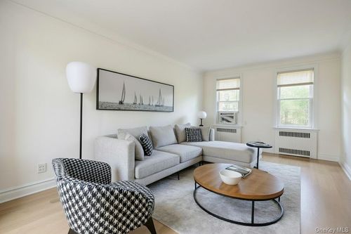 apt-c1-94 64th Rd, Rego Park, NY, 11374-3010 | Card Image