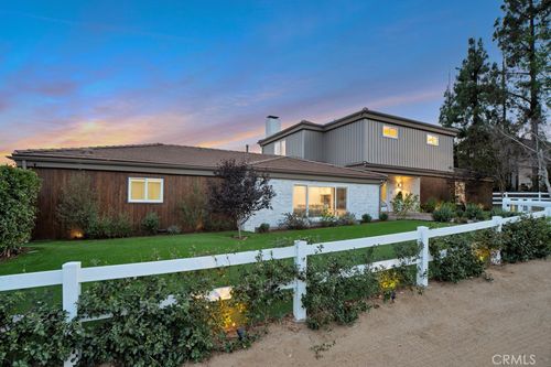 30 Stagecoach Rd, Bell Canyon, CA, 91307-1139 | Card Image