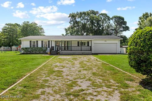 2828 Easy St, Newport, NC, 28570-9226 | Card Image