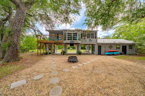 671 Ne Gold Dust Rd, Branford, FL, 32008-5074 | Card Image