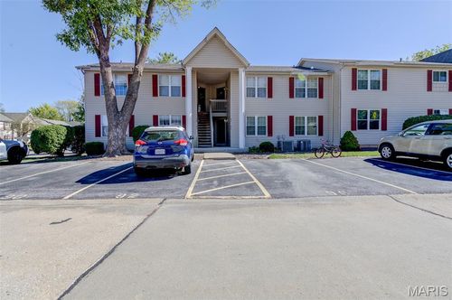 97 Sugar Bend Ct, Saint Peters, MO, 63376-7419 | Card Image