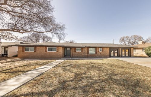 1304 8th St, Shallowater, TX, 79363-5115 | Card Image