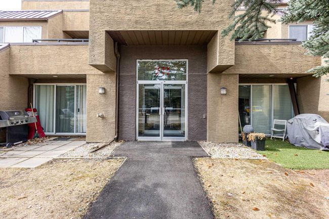 9 - 211 Village Terrace Sw, Home with 2 bedrooms, 1 bathrooms and 1 parking in Calgary AB | Image 31