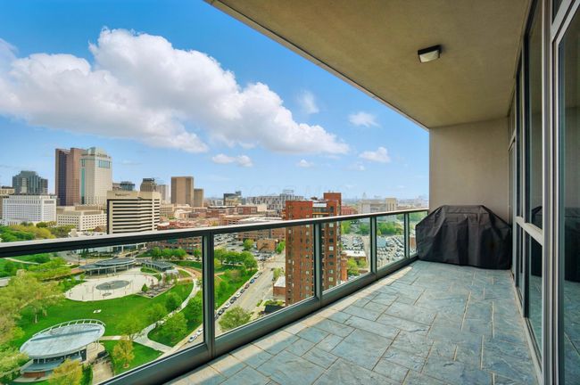APT-2120 - 1 Miranova Pl, Condo with 1 bedrooms, 2 bathrooms and null parking in Columbus OH | Image 24