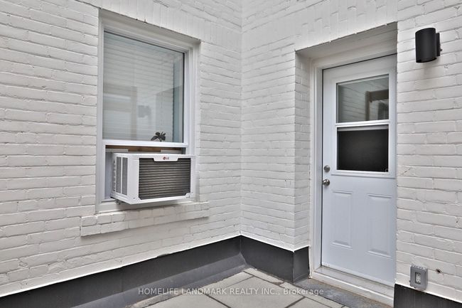 106 - 699 Eglinton Ave W, Home with 2 bedrooms, 1 bathrooms and 1 parking in Toronto ON | Image 23