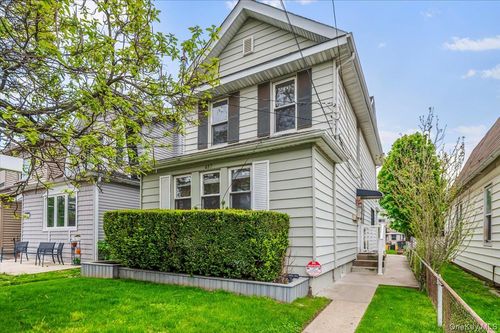 487 5th Ave, Cedarhurst, NY, 11516-1500 | Card Image