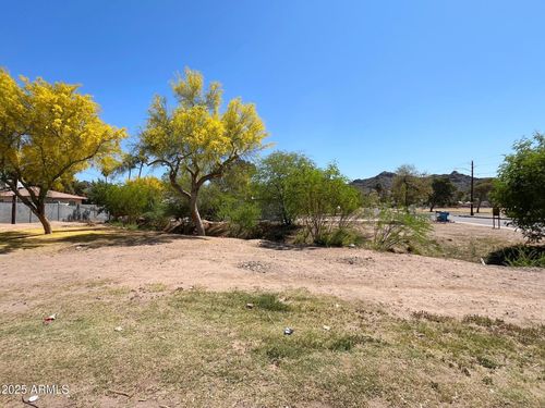 35-9007 N 11th St, Phoenix, AZ, 85020-2627 | Card Image