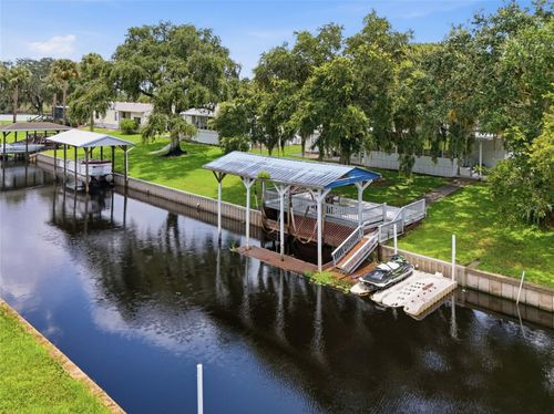 2086 Starboard Dr, Geneva, FL, 32732-9374 | Card Image