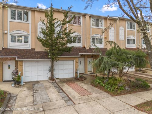 715 Correll Avenue, Staten Island, NY, 10309 | Card Image