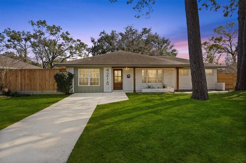 4218 T C Jester Blvd, Houston, TX, 77018-4037 | Card Image
