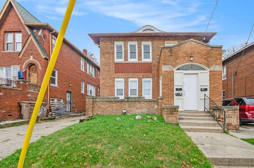 70 Newberry St, Pontiac, MI, 48341-1136 | Card Image