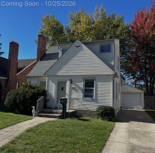 811 N Waverly St, Dearborn, MI, 48128-1629 | Card Image