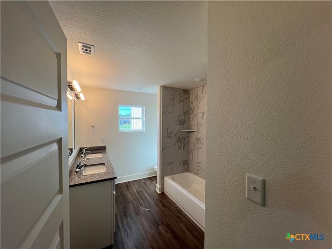 1810 Royal Loop, Townhouse with 4 bedrooms, 3 bathrooms and null parking in Belton TX | Image 13