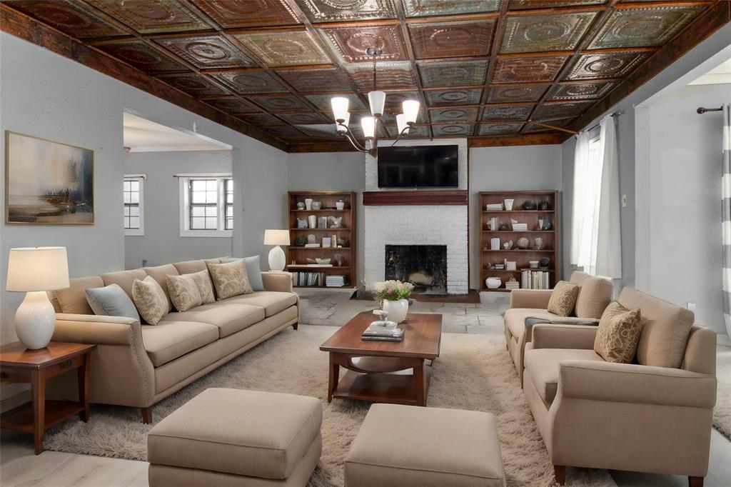 Antrim Ln, LA Porte, TX 77571