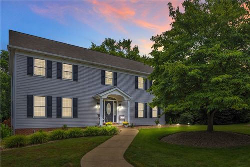 115 Barrett Dr, Beaver, PA, 15009-9789 | Card Image