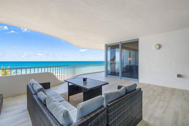 APT-317 - 2001 Se Sailfish Point Blvd, Condo with 2 bedrooms, 3 bathrooms and null parking in Stuart FL | Image 26