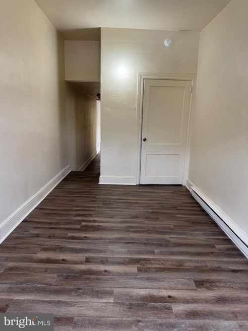 442 E King Street, LANCASTER, PA, 17602 | Card Image